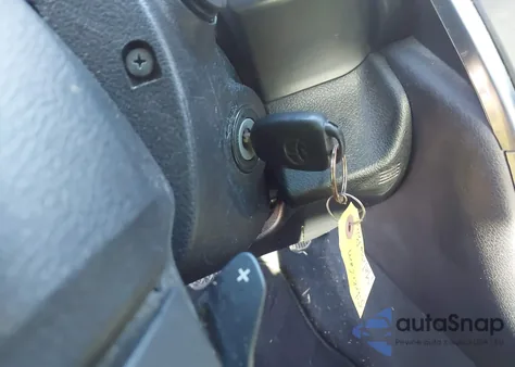 2015 Toyota Camry Se z USA, uszkodzony, nr VIN 4T1BF1FK4FU012056